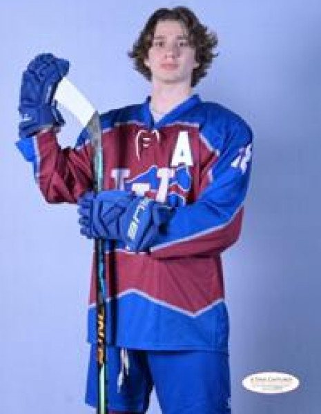 Alex Green Headshot