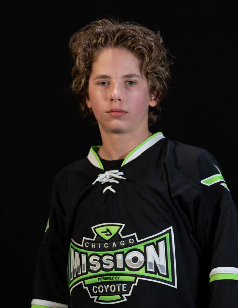 Leo Acker Headshot
