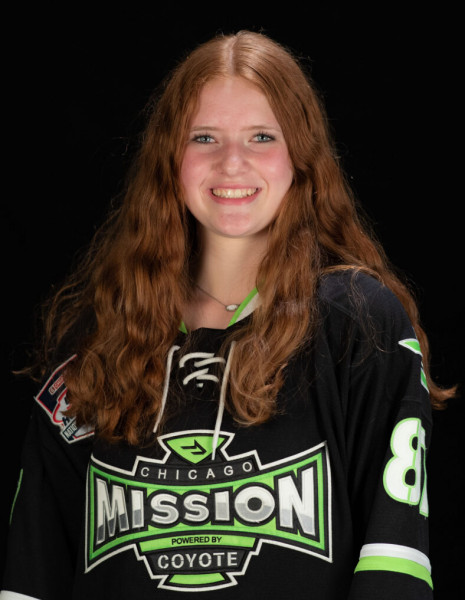 Lyric Bessey Headshot