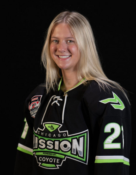 Olivia Kumiega Headshot