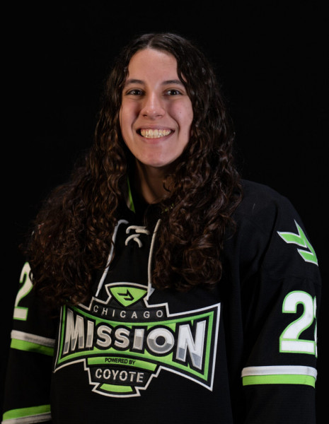 Mackenzie Podewell Headshot