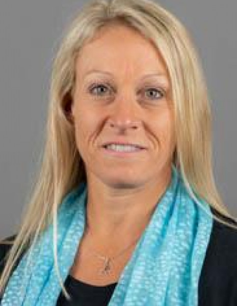 Erin Hamlen Headshot